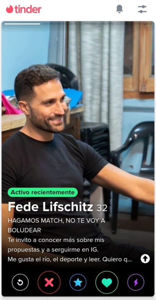 Federico Lifschitz juega el desafío de captar el voto joven en Tinder