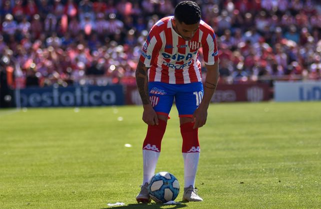 Carabajal y Acevedo, los jugadores a recuperar en Unión durante el receso