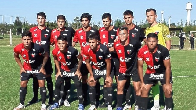 Colón batió a Nuevo Horizonte y se escapó en la cima de Primera A