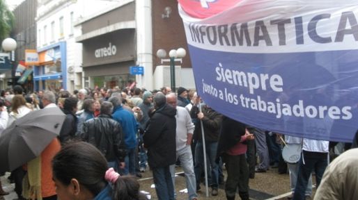 Paro de actividades de los trabajadores de Informática provincial