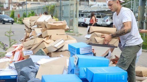 Chau, papel: la administración pública de Santa Fe se digitaliza completamente