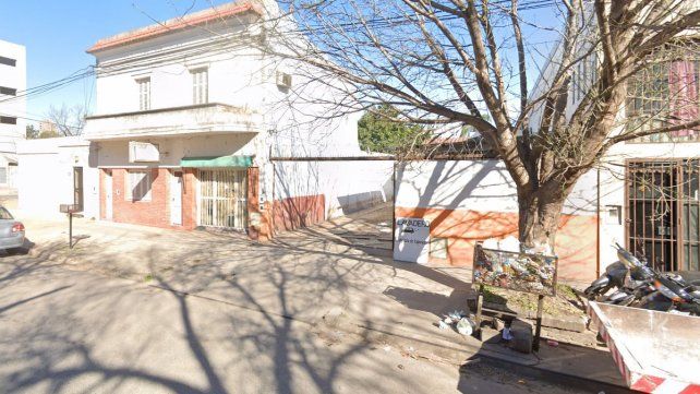 La otra vivienda en donde realizaron el allanamiento cerca del parque Juan de Garay por una plantación de marihuana &nbsp;