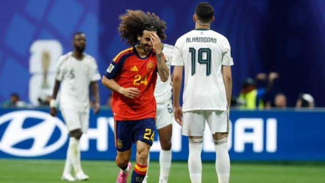 Una feróz España le ganó a Arabia Saudita por 4 a 0