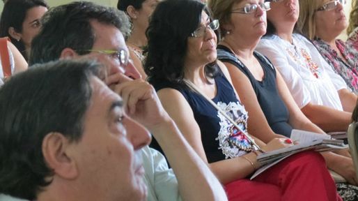 La ministra de Educación felicitó a los directores de secundaria