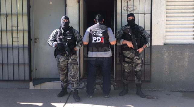 Detuvieron a seis personas por la venta de drogas