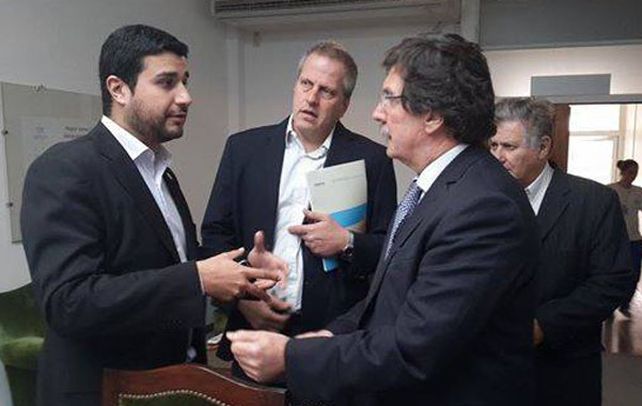 Sileoni participó de la entrega de aulas digitales móviles a 148 establecimientos educativos.