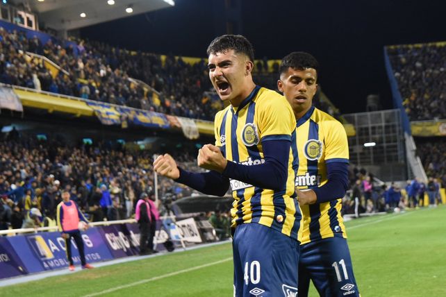 Central ganó su primer partido con Tevez tras sufrir con Sarmiento