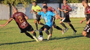Universidad adelanta su cotejo por la 3° fecha, ante Juventud Unida de Candioti en Colonia San José.