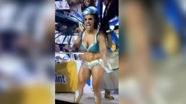 Extraño baile de la pasista de Papelitos que desencadenó el escándalo en Gualeguaychú