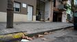 El joven quedó tendido sobre la vereda en Gaboto al 1000.