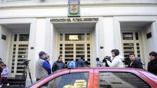 La jueza Servini ordenó a la AFA desconocer la notificación de la FIFA