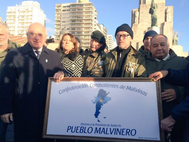 Lifschitz y Fein participaron del homenaje a los excombatientes.