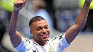 Ante una multitud