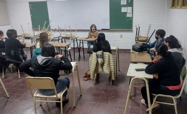 Los cupos para acceder a un curso de capacitación se agotaron rápidamente. En Sastre son cien los alumnos de entre 16 y 30 años que se forman en diversos oficios.