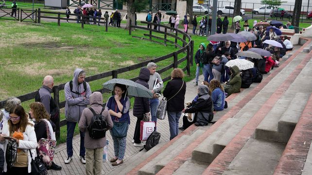 Leda Bergonzi vuelve este martes con sus reuniones espirituales al predio de la ex Rural