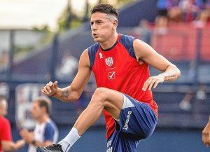 Martínez: Unión jugó muy mal el primer tiempo, nos está costando la línea de cinco