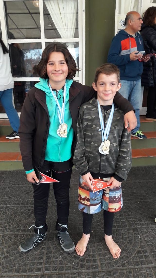 Gran labor de Rowing y el Náutico en un Selectivo Provincial de Optimist