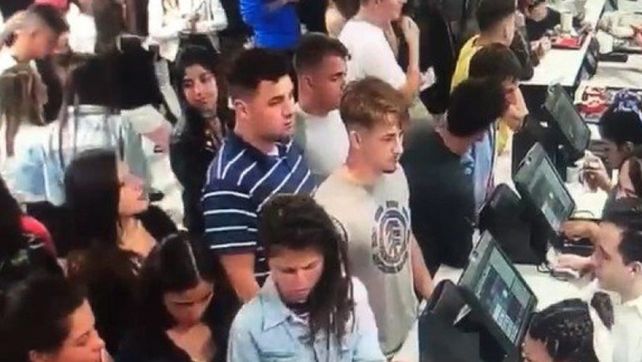 La selfie de los rugbiers sonrientes junto al sospechoso 11 después de asesinar a Fernando