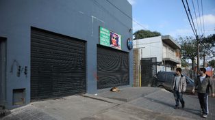 Cinco jóvenes fueron baleados desde un auto, en la puerta de un boliche de la zona norte