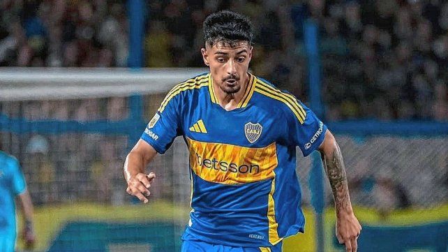 Boca rechazó una oferta por el chileno Alarcón.