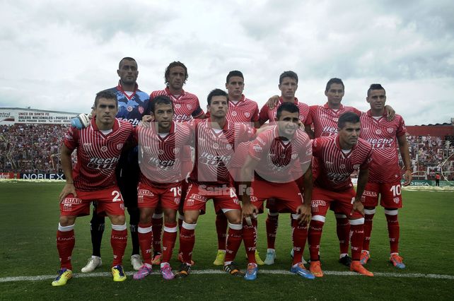 Un ídolo de Unión sopla las velitas el último día del año