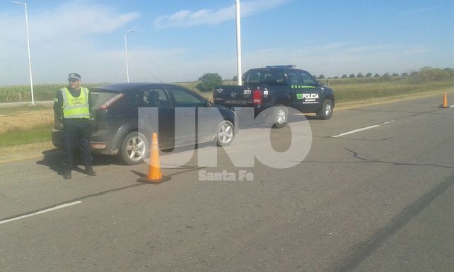 Viajaba en su auto con marihuana, una balanza y 17 cartuchos