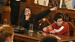 La rectora. Leones expuso sobre la necesidad de la institución.&nbsp;