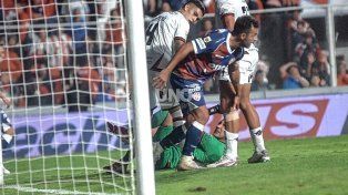 Lucas Gamba será el reemplazante de Marcelo Estigarribia en la delantera de Unión.
