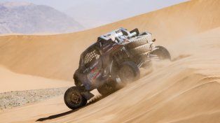 El rosarino Osman Anuar sigue adelante en el Dakar 2025.