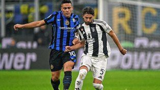 Inter y Juventus animaron un empate a puro gol en el Clásico italiano por la Serie A.