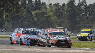 Exequiel Bastidas defiende la cima del torneo en el TN