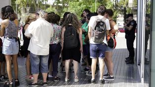 Los manifestantes que habían sido detenidos fueron acompañados por organizaciones políticas, sindicales y de derechos humanos.&nbsp;