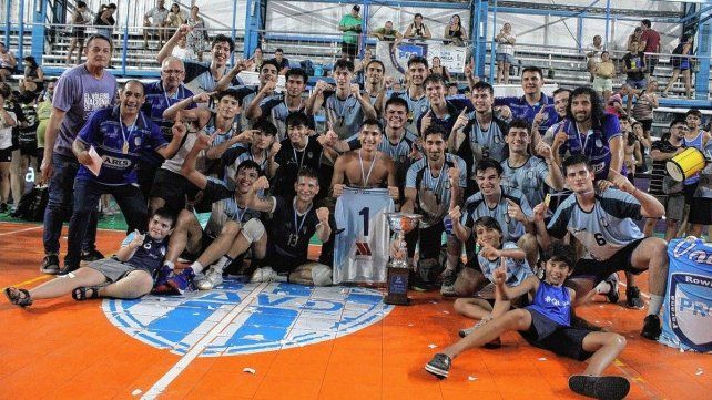 El ascenso de Rowing a la segunda categoría del vóleibol argentino.