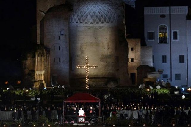 Cómo será el Vía Crucis del Papa