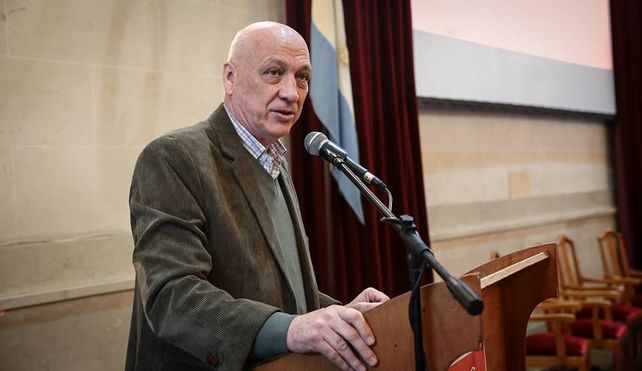 Bonfatti: El pueblo se equivoca, lo hizo con Hitler y ahora lo hace con Macri