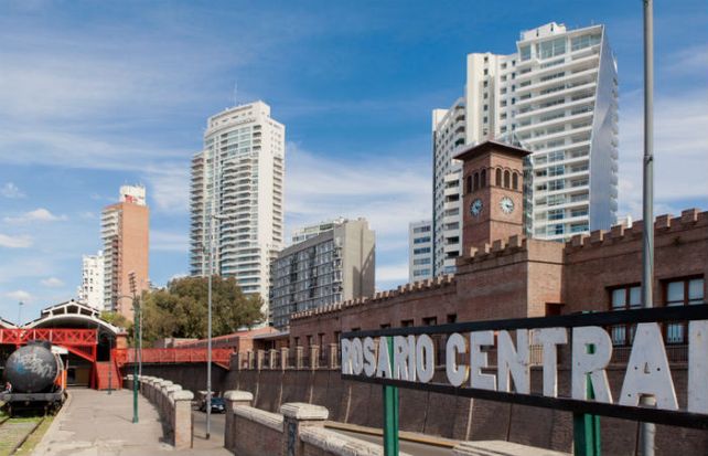 Vence la concesión de los galpones de la costa y piden que abran un museo ferroviario