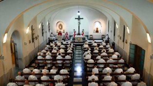 Los obispos invitaron al papa Francisco a visitar el país