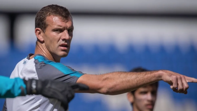 Diego Novaretti, el defensor por el que va a la carga Colón