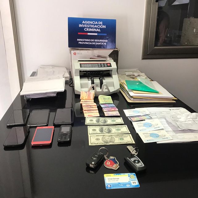 Una de las oficinas financieras allanadas por la policía en el marco de la pesquisa.