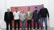 Argentino y Córdoba ya palpitan el clásico con las dos hinchadas presentes en barrio Sarmiento