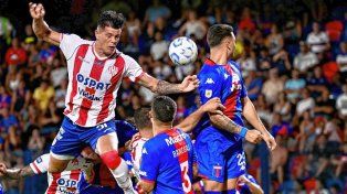 Unión y el Kily González volvieron a regalar el primer tiempo y el Tate cayó ante Tigre