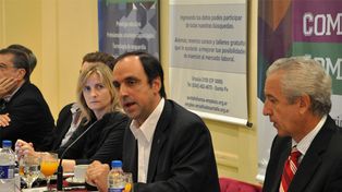 El Intendente invitó a los empresarios a pensar en la Santa Fe del 2020