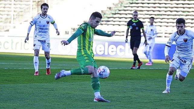 Colón cortó su racha en Mar del Plata y perdió 2-0 frente a Aldosivi en el José María Minella.&nbsp;