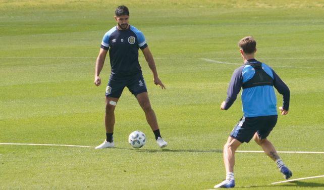 Facundo Mallo se quedaría nuevamente afuera del equipo. Esperan que se recupere plenamente para el partido ante River.