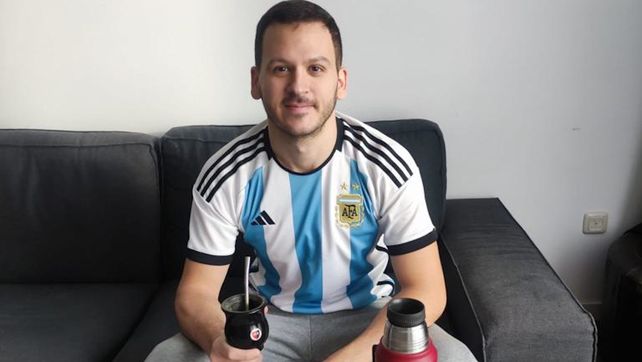 "Creo que tenemos mejor equipo que Holanda para pasar a semifinales", opin&oacute; Santiago.