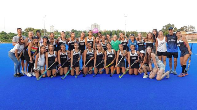 El plantel de Alma Juniors de Esperanza que derrotó a CRAI por 1 a 0 y logró el pasaje a la final. El plantel de Alma Juniors de Esperanza que derrotó a CRAI por 1 a 0 y logró el pasaje a la final.