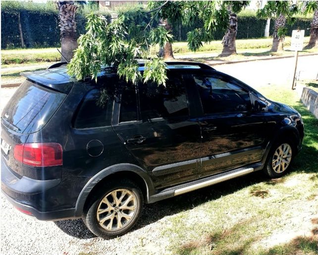 Salidera bancaria: la obligaron a detener el auto y le robaron 250 mil pesos