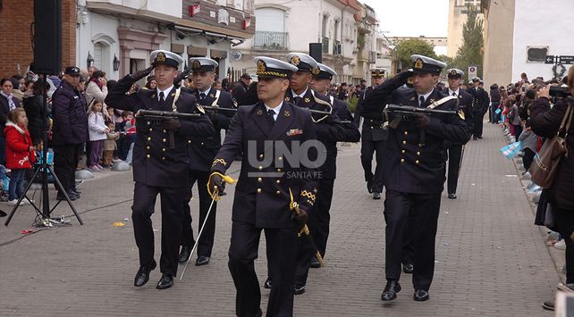 Lifschitz presidió el acto por el 25 de Mayo y apuntó a la necesidad de un país federal