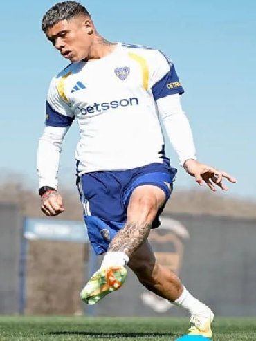 Buenas noticias para Boca: Ayrton Costa y Rodrigo Battaglia entrenaron a la par del grupo