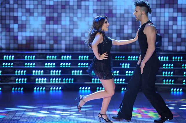 Me pesan las prótesis, se justificó entre risas Charlotte Caniggia que volvió al Bailando